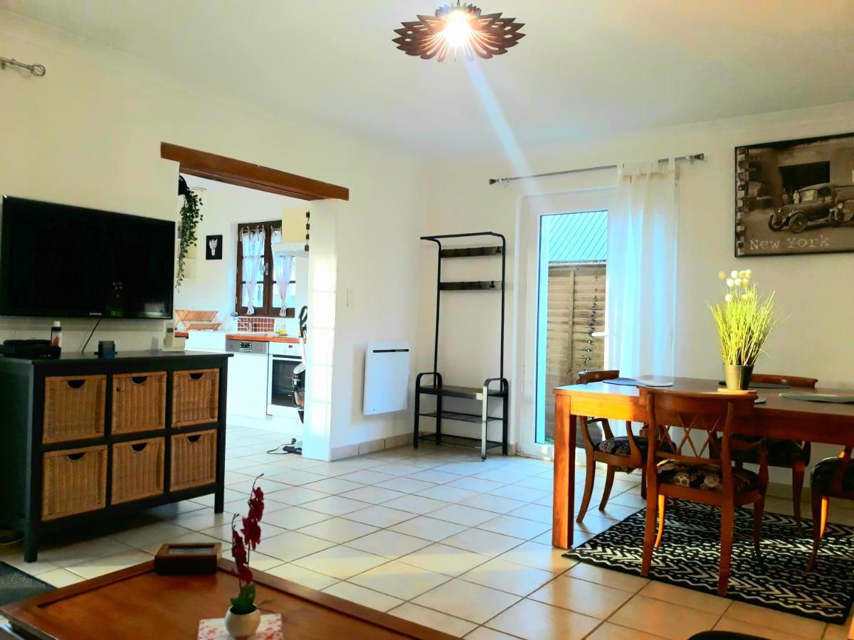 Gite Du Manoir Des Haies Villa Les Champs-Géraux Dış mekan fotoğraf